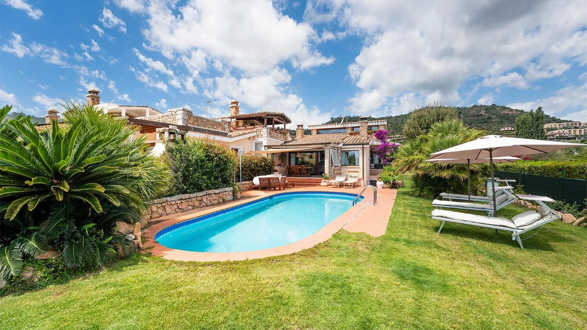 Villa Oasi Colombina, Private Pool Vila Is Molas